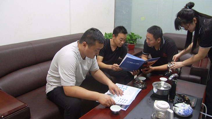 隨著網絡信息化的發展，互聯網+煤機是雙志煤機新的契機和方向